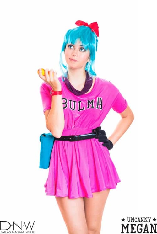 TOP 17 MEJORES COSPLAY DE BULMA 6 vestido rosa bulma